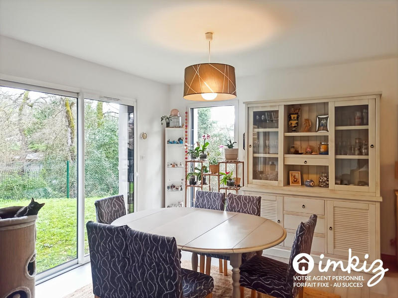 Maison - 98 m² - 4 pièces