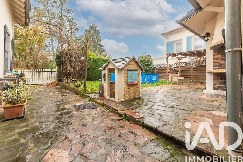 Maison - 138 m² - 6 pièces