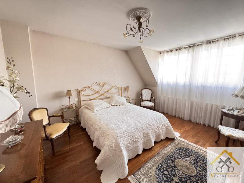 Maison - 153 m² - 5 pièces