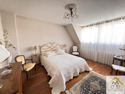 Maison - 153 m² - 5 pièces