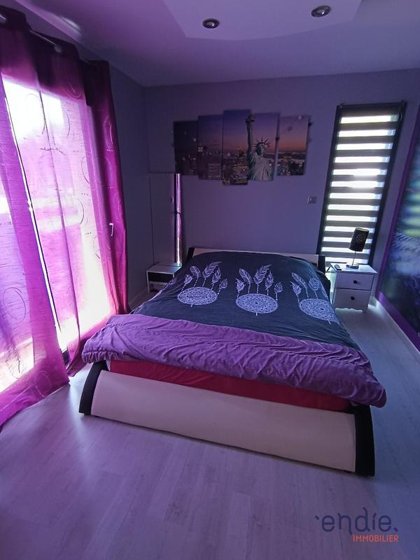 Maison - 206 m² - 8 pièces