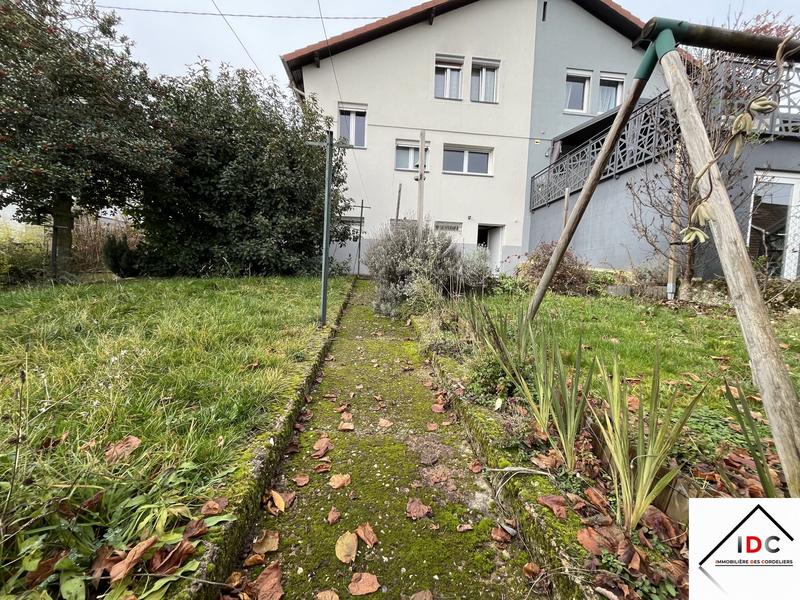 Maison - 80 m² - 4 pièces