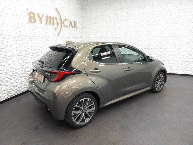 Toyota Yaris Hybride My22 116h Iconic