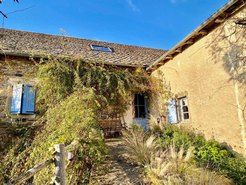 Maison ancienne - 430 m² - 19 pièces