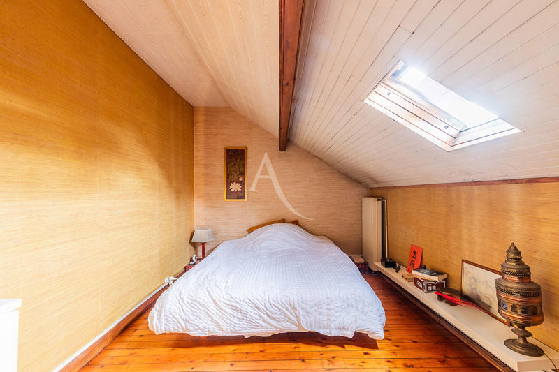 Maison - 100 m² - 5 pièces