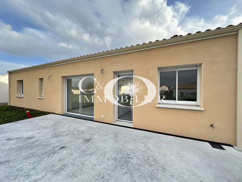 Maison - 105 m² - 4 pièces