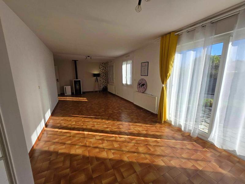 Maison - 95 m² - 4 pièces