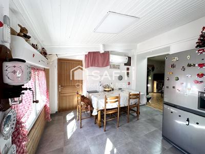 Maison - 98 m² - 3 pièces