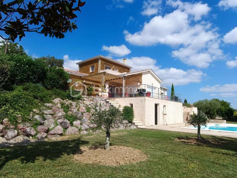 Maison d'architecte - 220 m² - 7 pièces