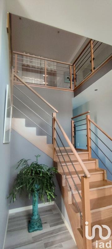 Maison - 288 m² - 8 pièces