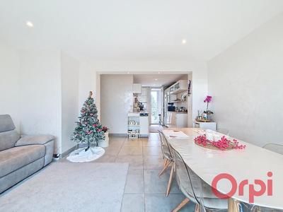 Appartement - 57 m² - 3 pièces