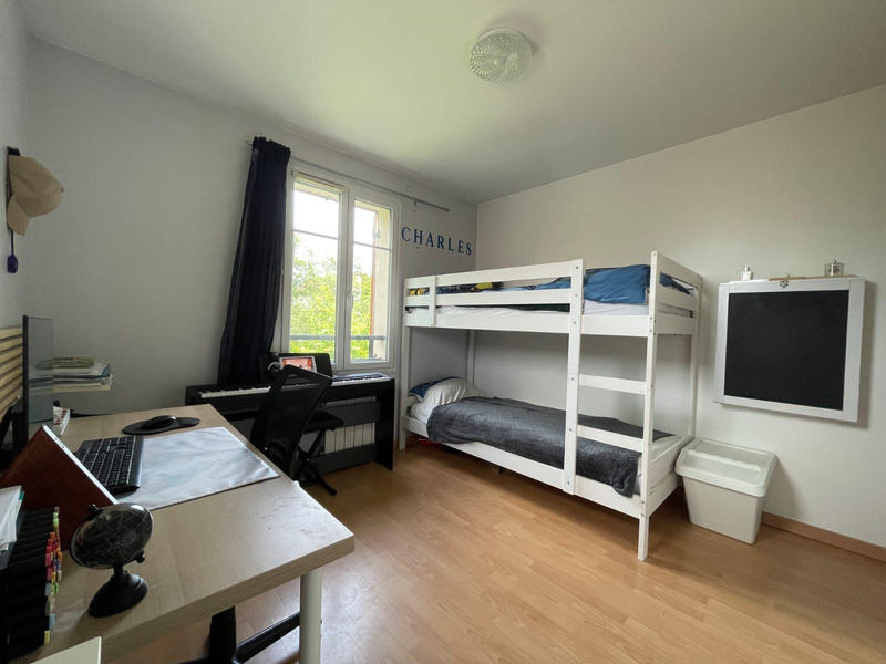 Appartement - 82 m² - 4 pièces