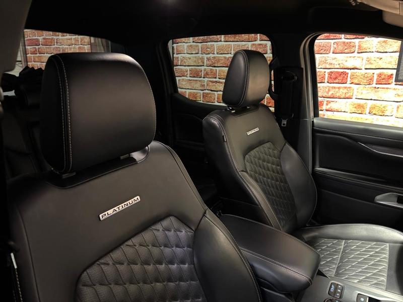 Ford Ranger Platinum 3.0 V6 / Entretien Complet Ford