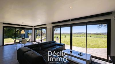 Maison - 118 m² - 4 pièces