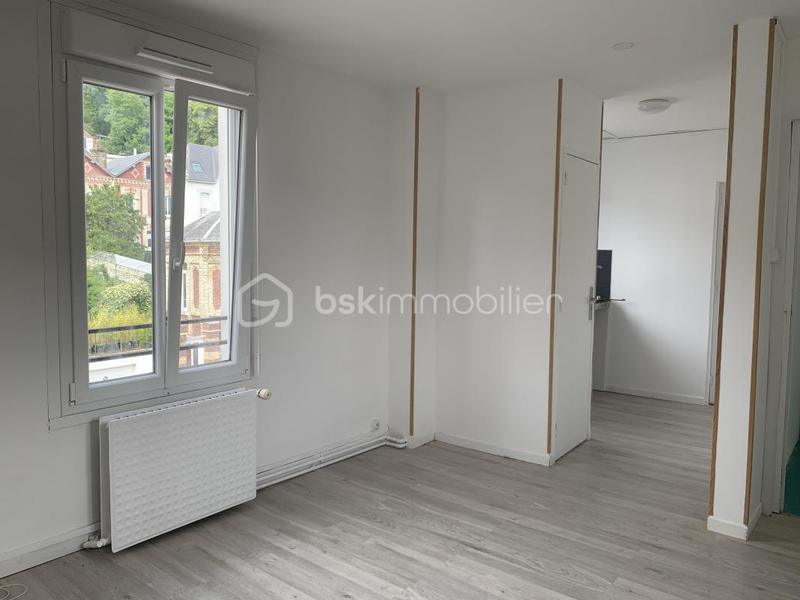 Immeuble - 214 m² - 12 pièces