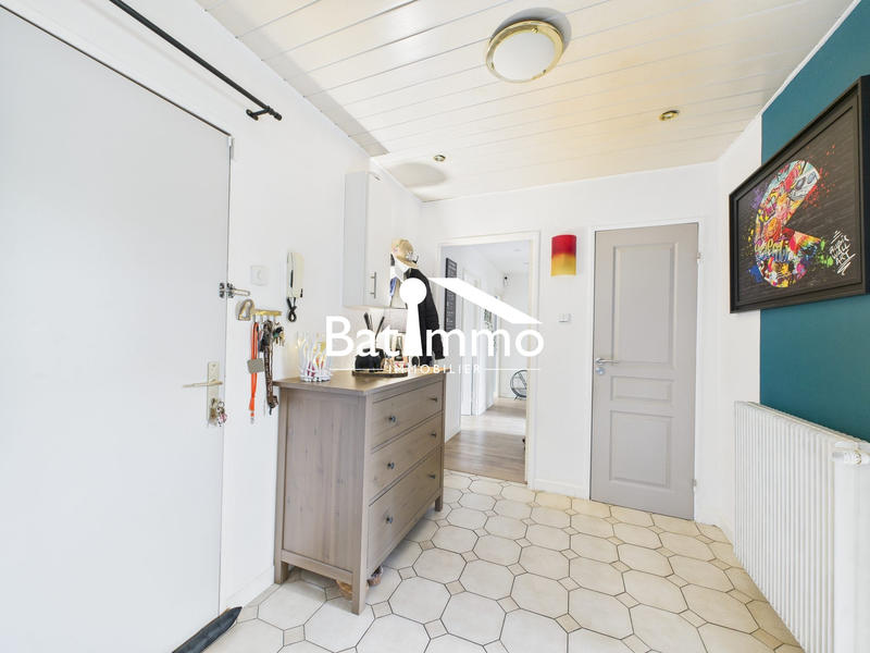 Appartement - 86 m² - 5 pièces