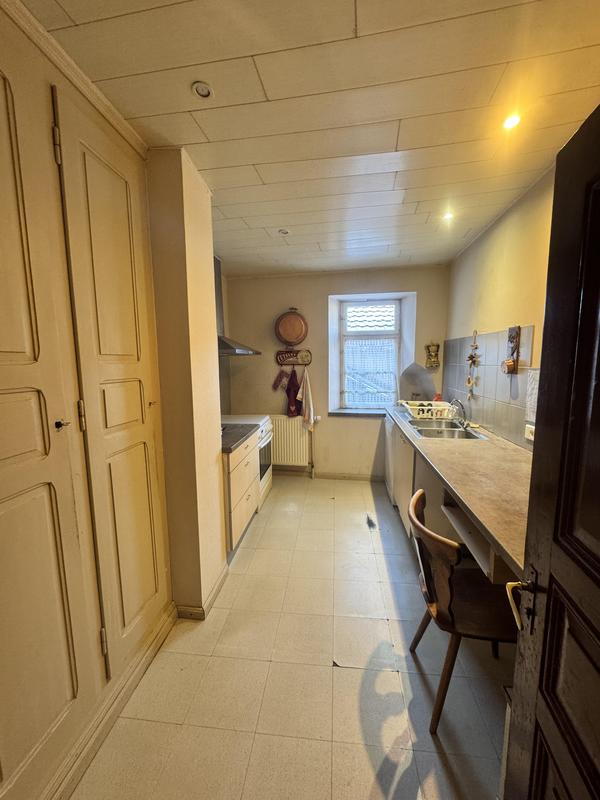 Maison - 93 m² - 5 pièces