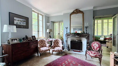 Bastide - 338 m² - 13 pièces