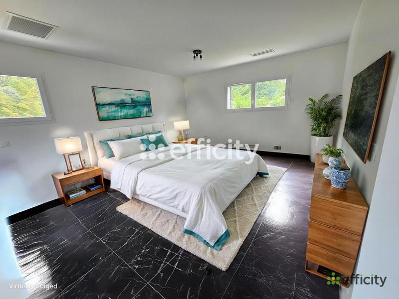 Maison - 166 m² - 5 pièces