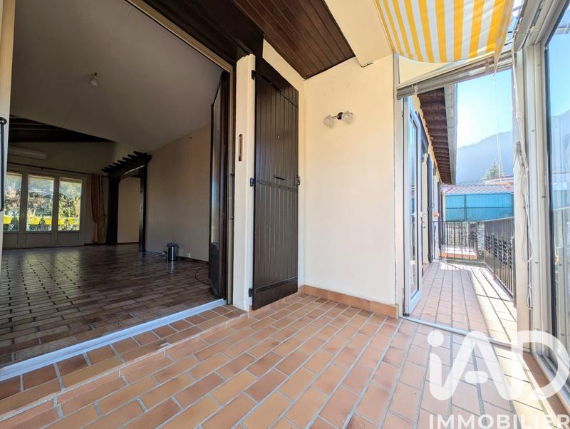 Maison - 170 m² - 6 pièces