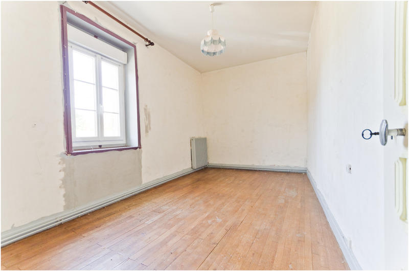 Maison en pierre - 180 m² - 7 pièces