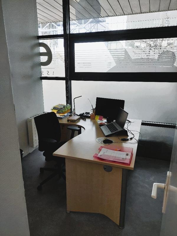 Bureau - 63 m² - 5 pièces
