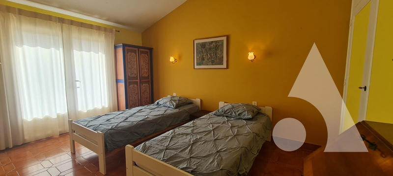 Maison - 92 m² - 3 pièces