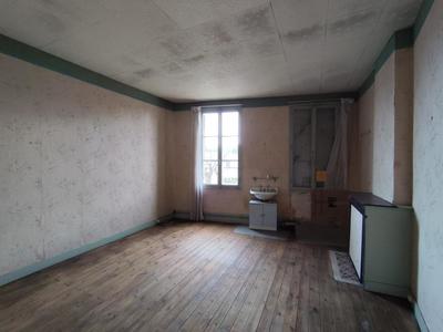 Maison en pierre - 87 m²