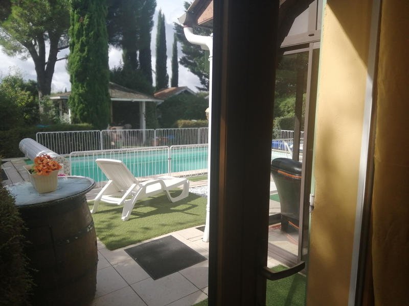 Maison - 141 m² - 8 pièces