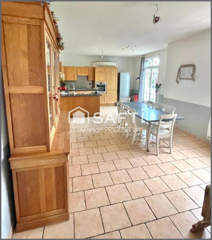 Maison - 176 m² - 7 pièces