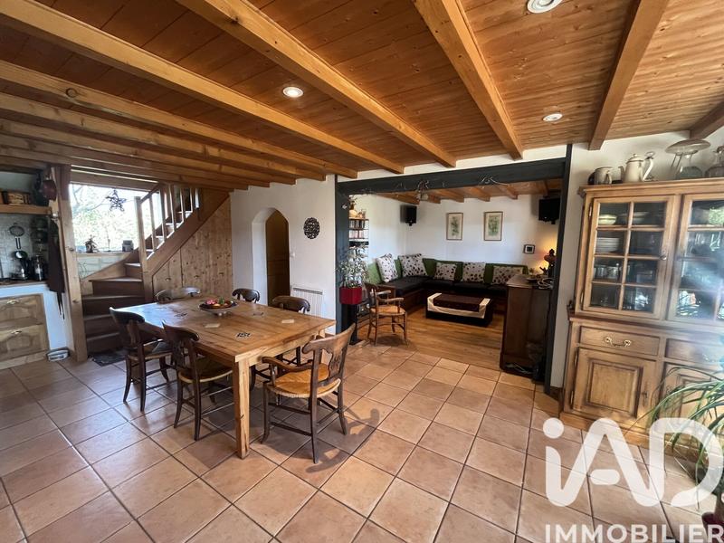 Maison - 134 m² - 5 pièces