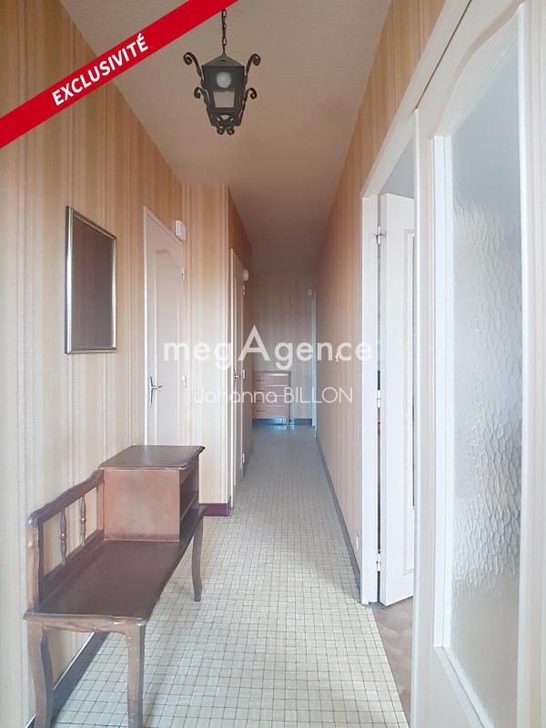 Maison traditionnelle - 80 m² - 4 pièces