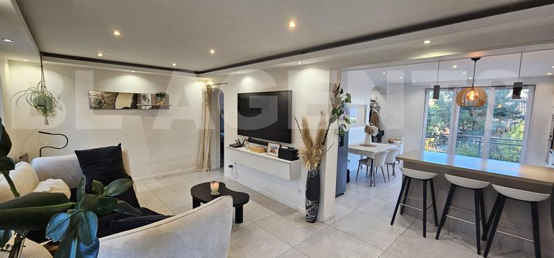 Pavillon - 108 m² - 6 pièces