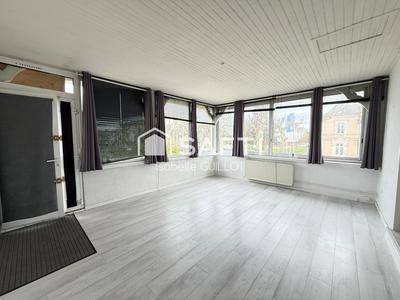 Appartement - 83 m² - 5 pièces