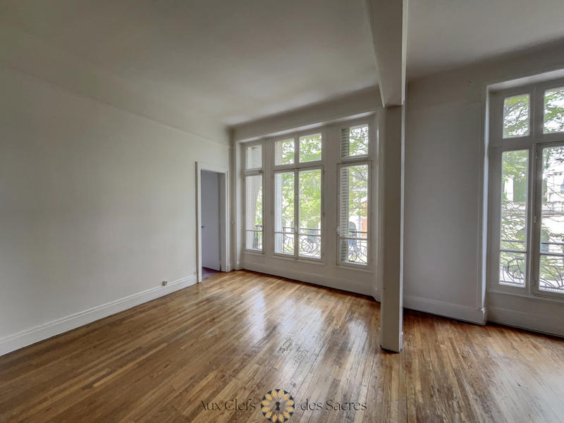 Appartement - 147 m² - 5 pièces