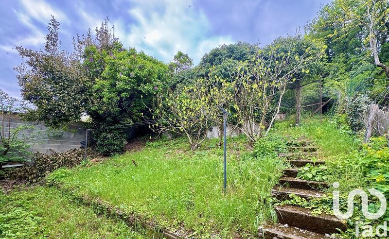 Maison - 93 m² - 4 pièces