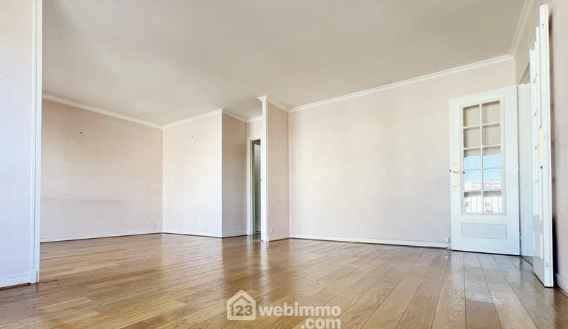 Appartement - 87 m² - 4 pièces
