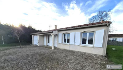 Maison - 82 m² - 4 pièces