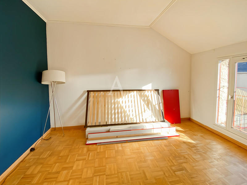 Maison - 115 m² - 6 pièces