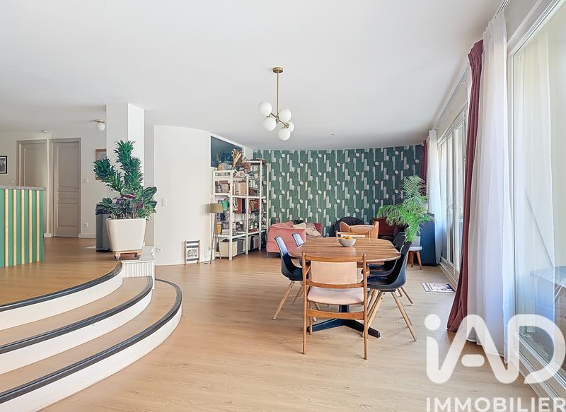 Appartement - 120 m² - 5 pièces