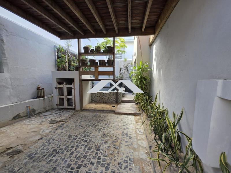 Villa - 90 m² - 4 pièces