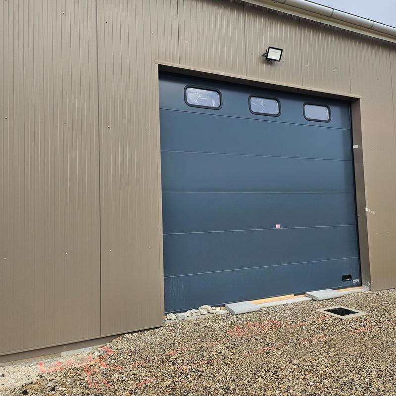 Bureau - 300 m² - 1 pièce