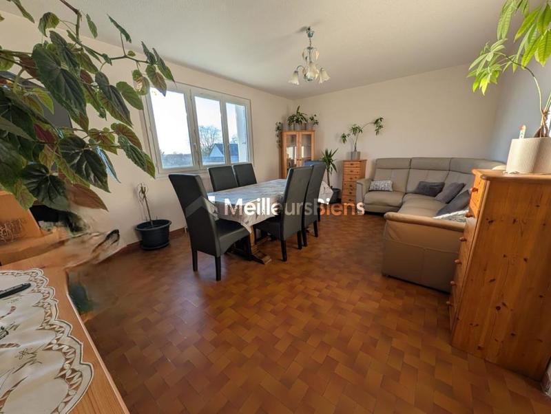 Maison - 80 m² - 4 pièces