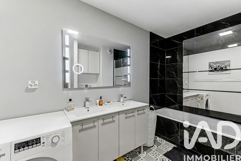 Appartement - 104 m² - 4 pièces