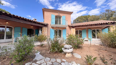 Maison - 140 m² - 5 pièces