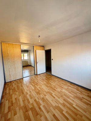 Appartement - 77 m² - 3 pièces