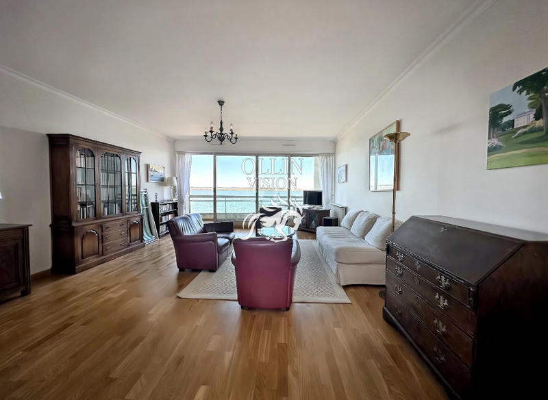 Appartement - 95 m² - 3 pièces