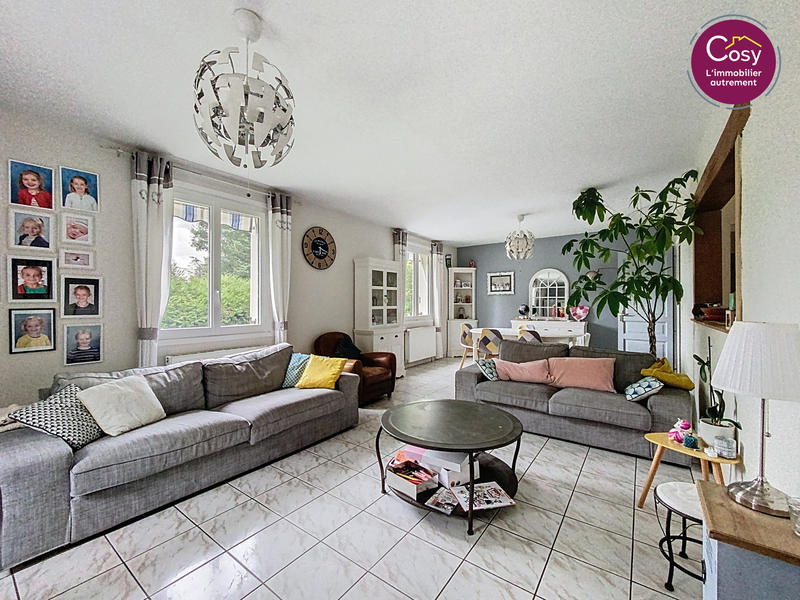 Maison - 198 m² - 7 pièces