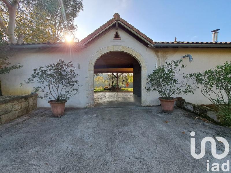 Maison - 500 m² - 13 pièces