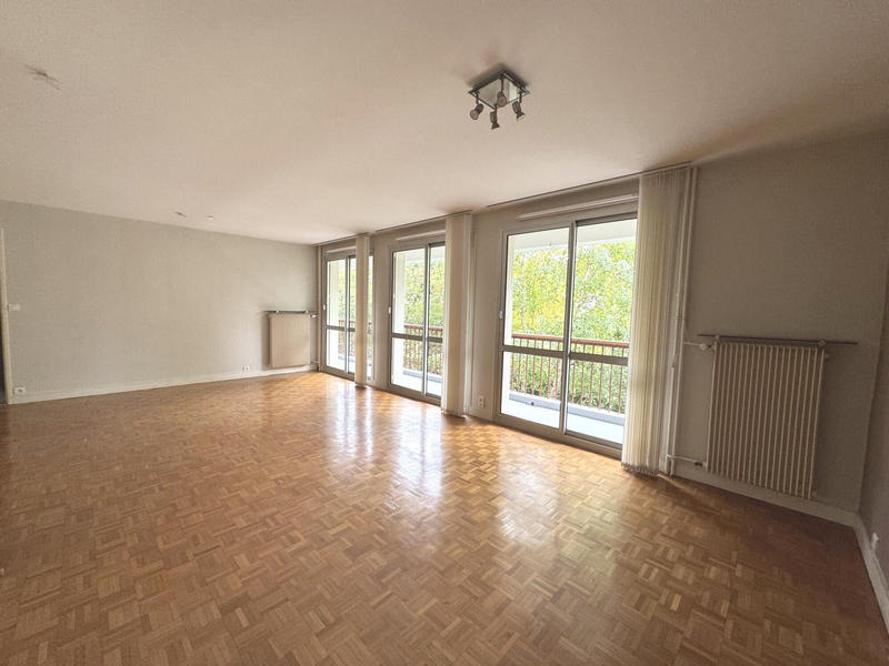 Appartement - 101 m² - 4 pièces